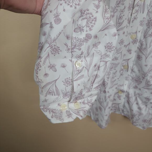 Duluth Plus Wrinklefighter Button Up Shirt White Lavendar Floral Plus Size 1X - Picture 5 of 9